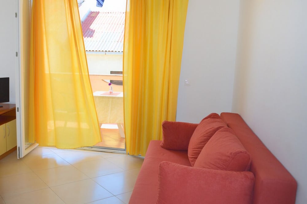 Фото Floral Apartments Pende