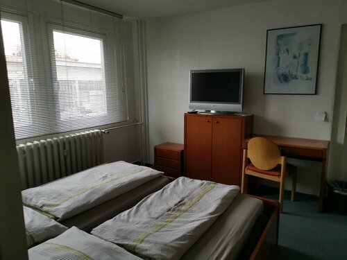 Гостиница Pension am Messegelände в Магдебурге