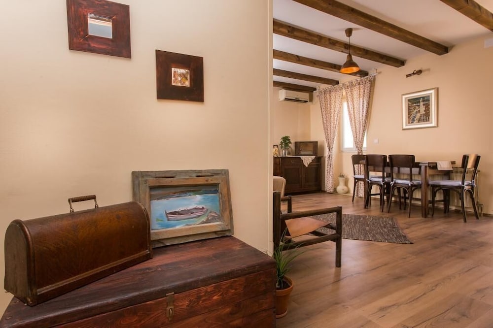 Фото Apartment Hladilo Nostalgia