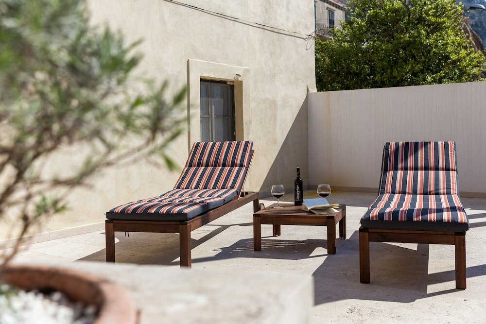 Фото Lausion Apartments