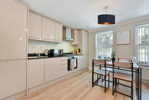 Гостиница Deanway Serviced Apt Chalfont St Giles