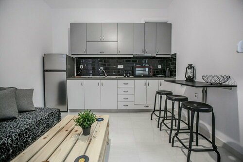 Гостиница Terra di Meteora Suites 3 в Каламбаке
