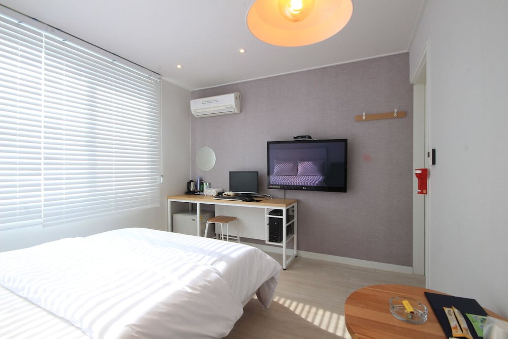 Фото Pohang Yeongildae Bb