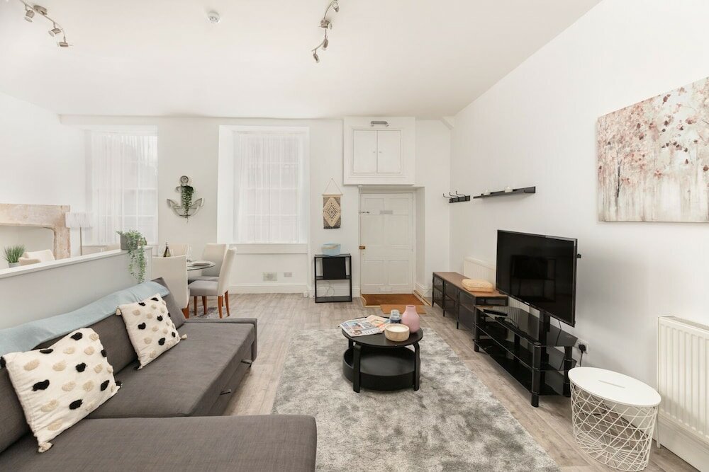 Фото Portland Place in Bath