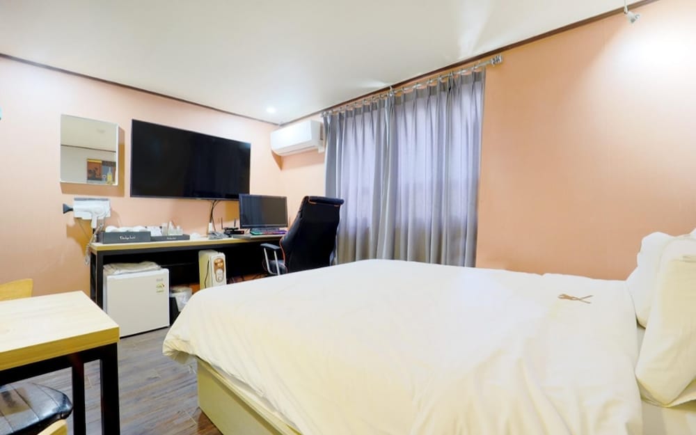 Фото Anyang Donkey Hotel