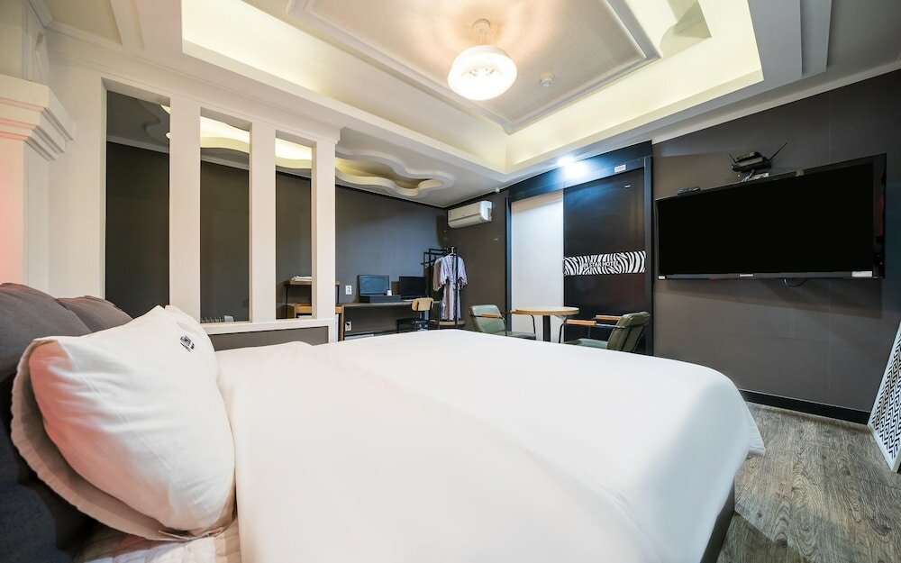 Фото Yangsan Bukbudong Insta Hotel