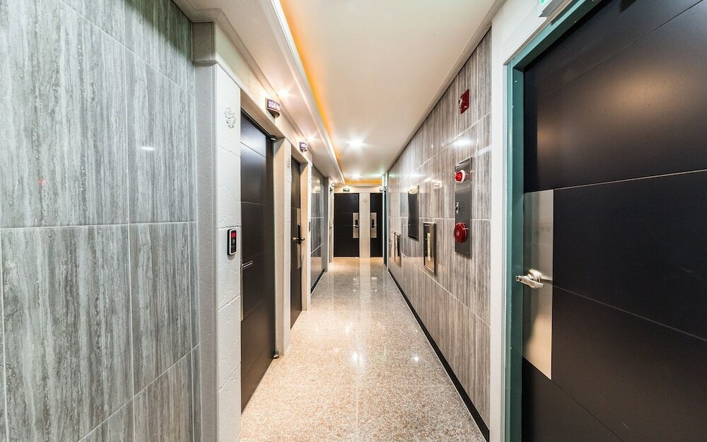 Фото Incheon Crystal Hotel