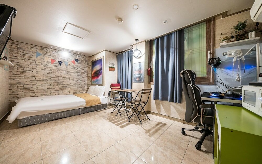 Фото Changwon Palyongdong Time