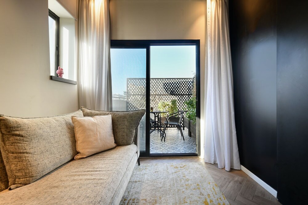 Фото Silicate - an Autonomous Hotel by Loginn