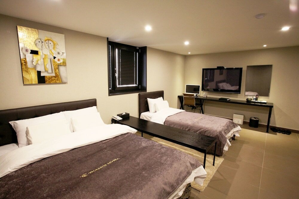 Фото отеля 3