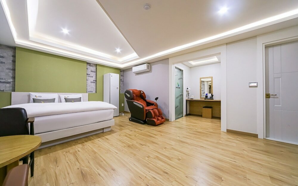 Фото Daegu Dongdaegu Station Sweet Hotel