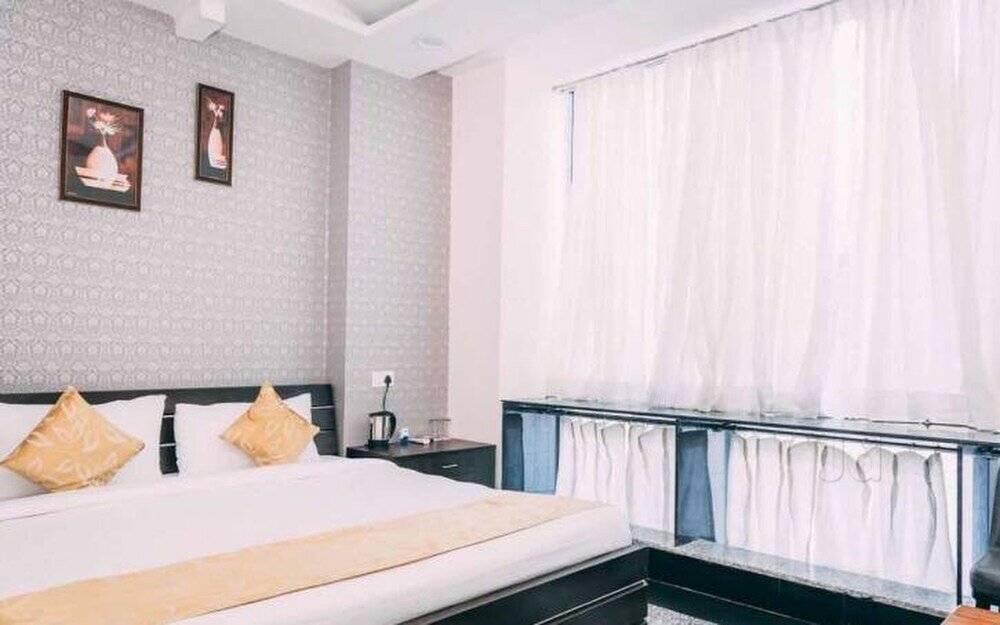 Фото Hotel Suraj Palace