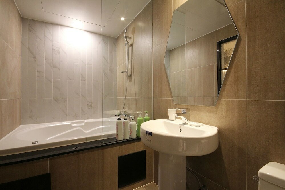 Фото Pohang Yaja Yeongildae