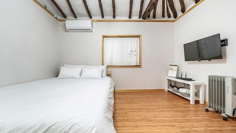 Фото Gyeongju Nenugnam20 Hanok Pension