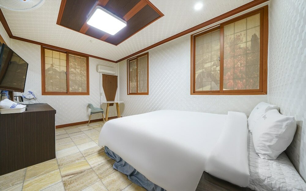 Фото Changwon Masan Hapseongdong Tong