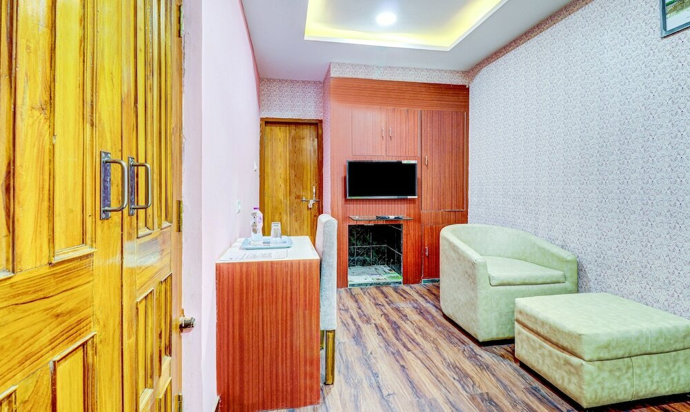 Фото Itsy by Treebo - Aasma Luxury Villa