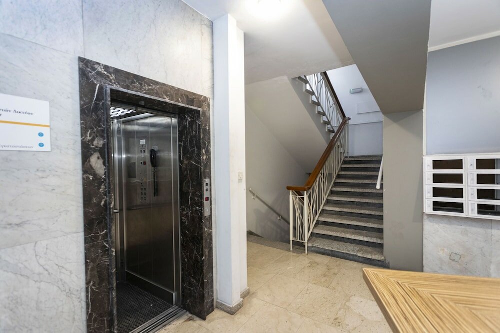 Фото 1-80 Collection Limassol Historic Center