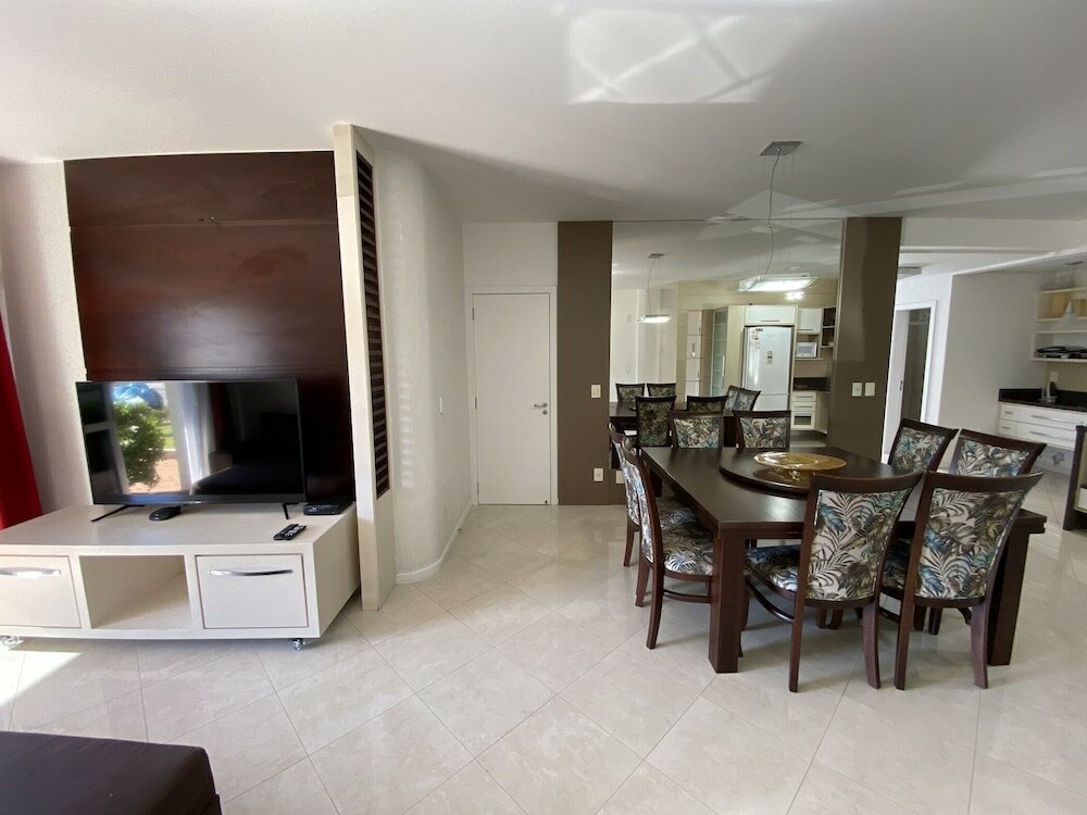 Фото Il Campanario Jurere Internacional