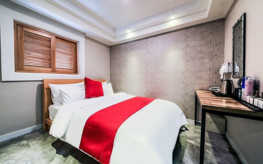 Фото Suwon First M