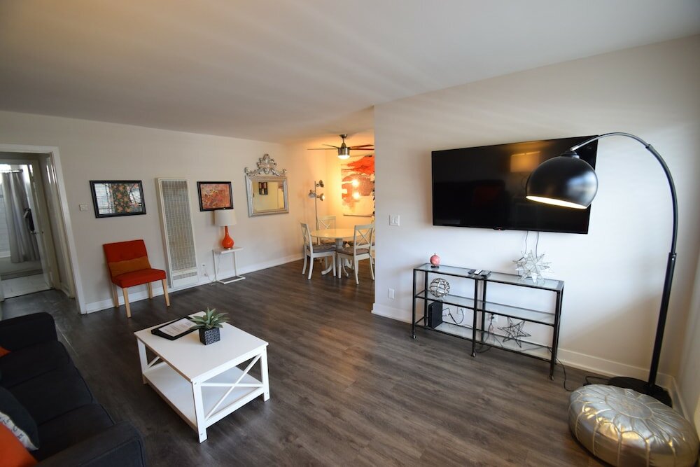 Фото Boutique Hollywood