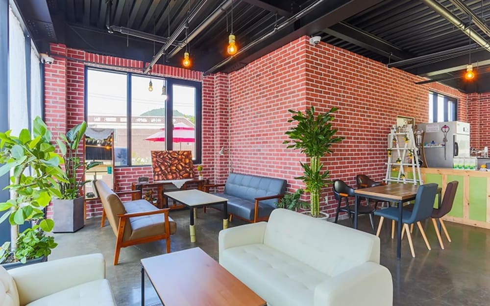 Фото Damyang Dambit Pension