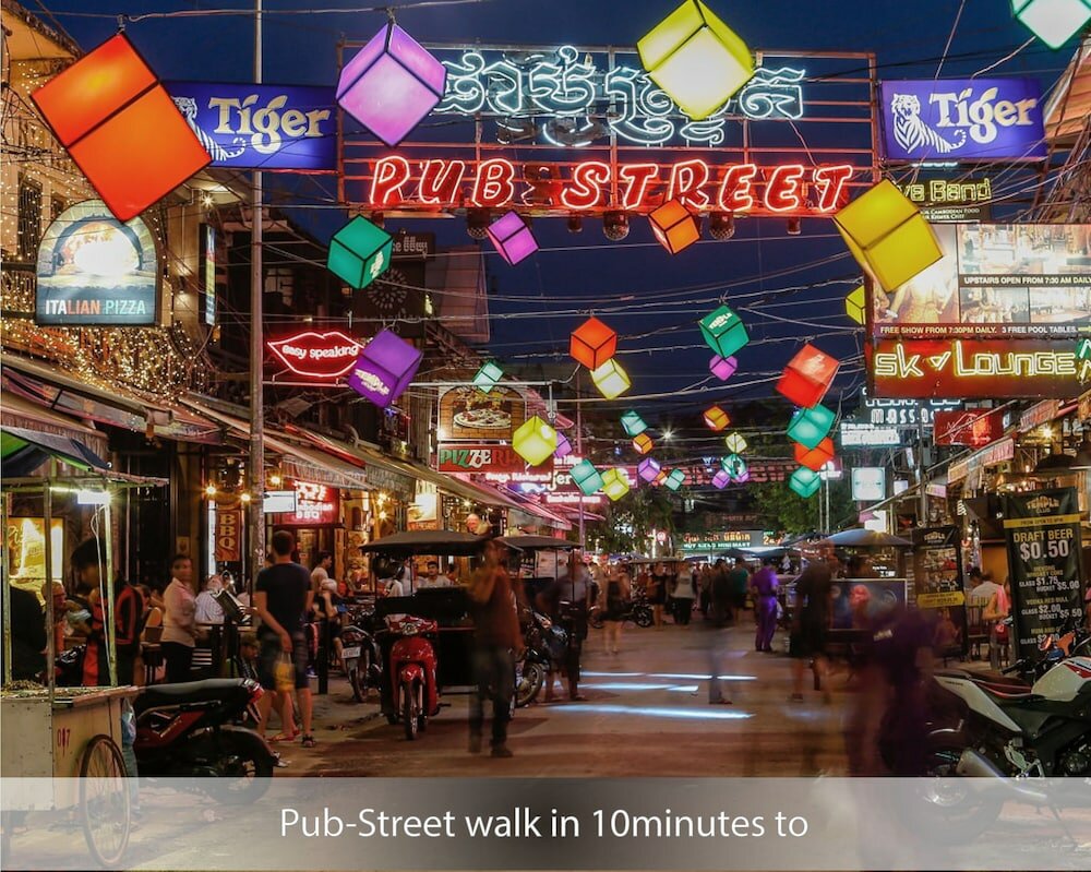 Фото Central Privilege Hotel