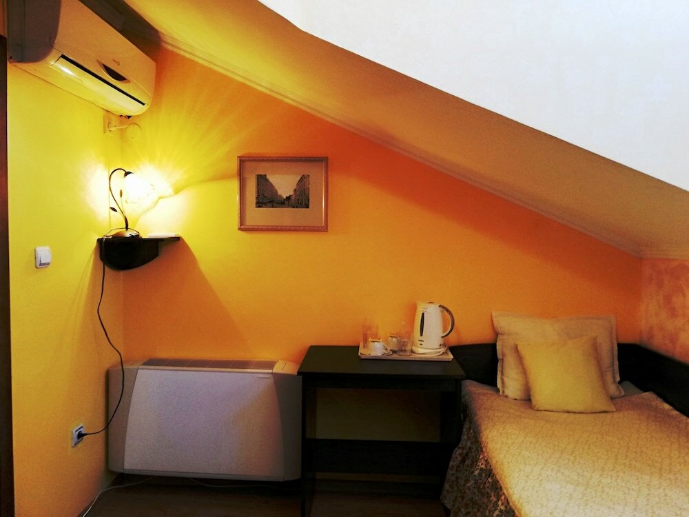 Фото Hotel Tarnava