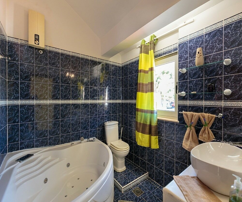 Фото Heavenly Holiday Home