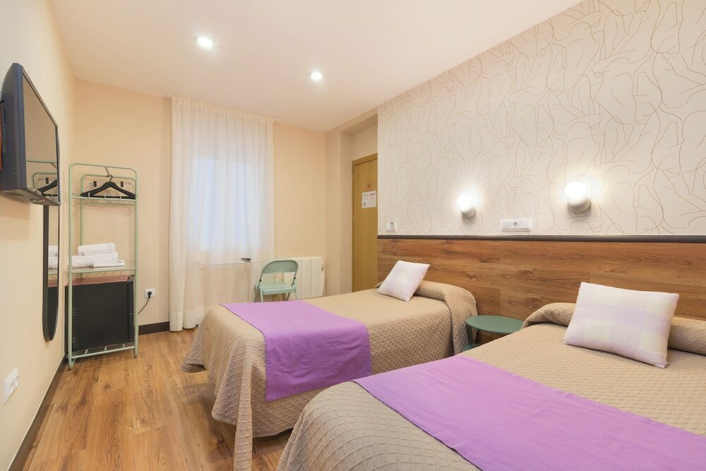 Фото Hostal Art Madrid