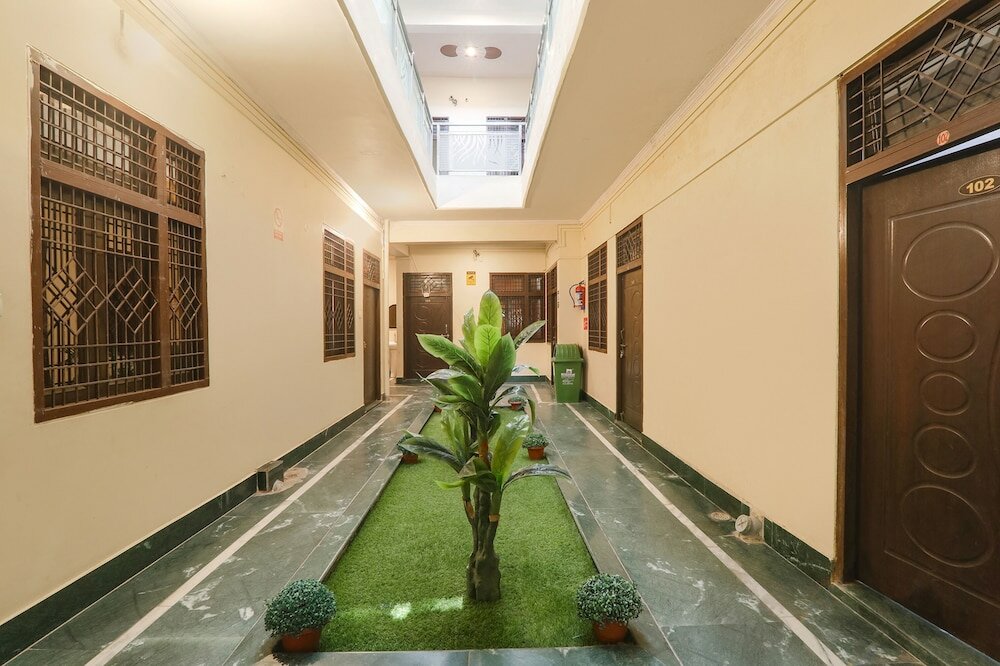 Фото Fabhotel Haidri Inn