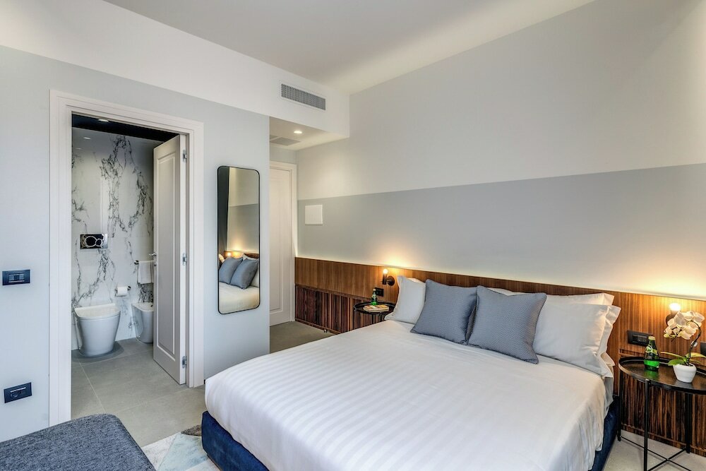 Фото Sospeso Boutique Hotel