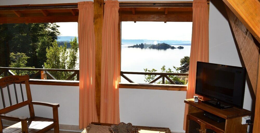 Фото Caren - Cabanas & Suites