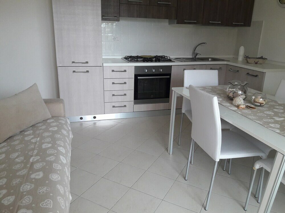 Фото Poseidon Swim & Restaurant Aparthotel