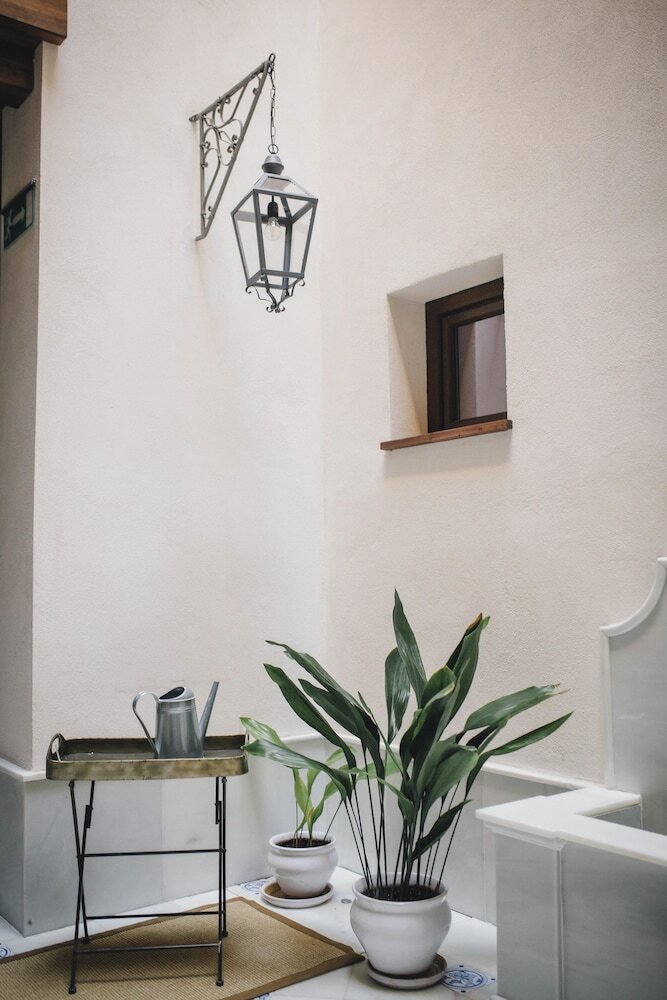 Фото Stay Komodo Byron Suites