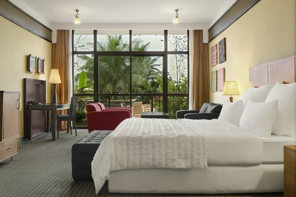 Фото Mt Deluxe Hotel Asaba