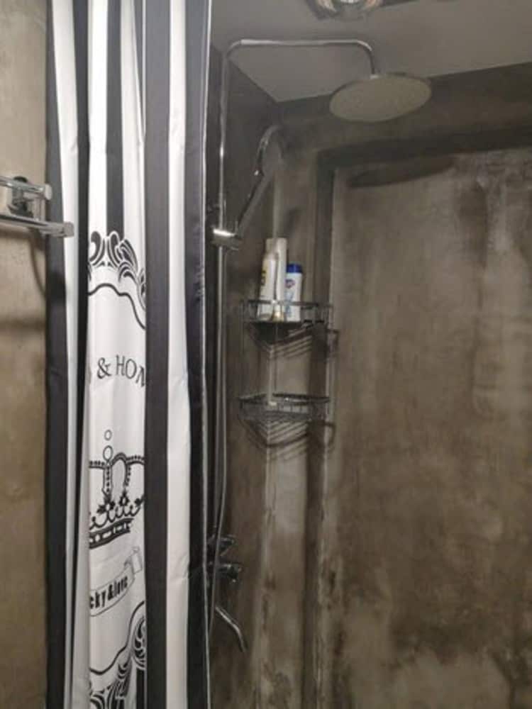 Фото Vk House No. 9 Jiangsu Road Metro