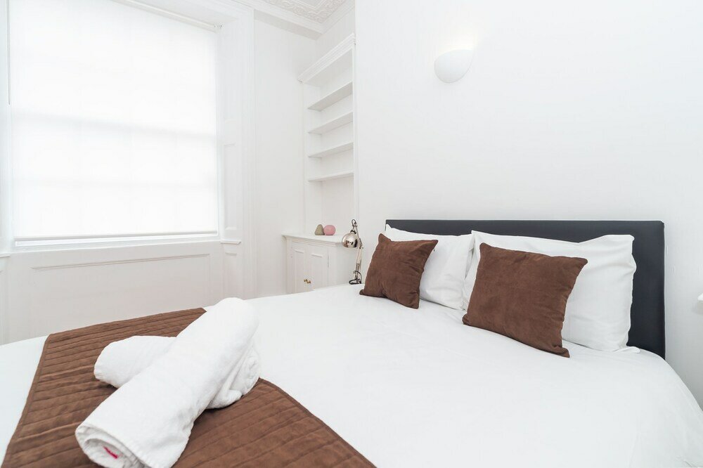 Фото Pml Apartments Montpelier Street