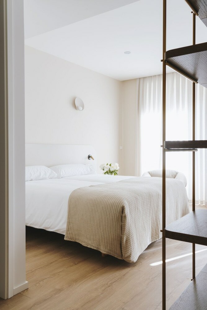 Фото The Passage Apartments