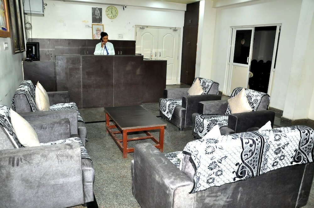 Фото Cosmopolitan Cultural Centre