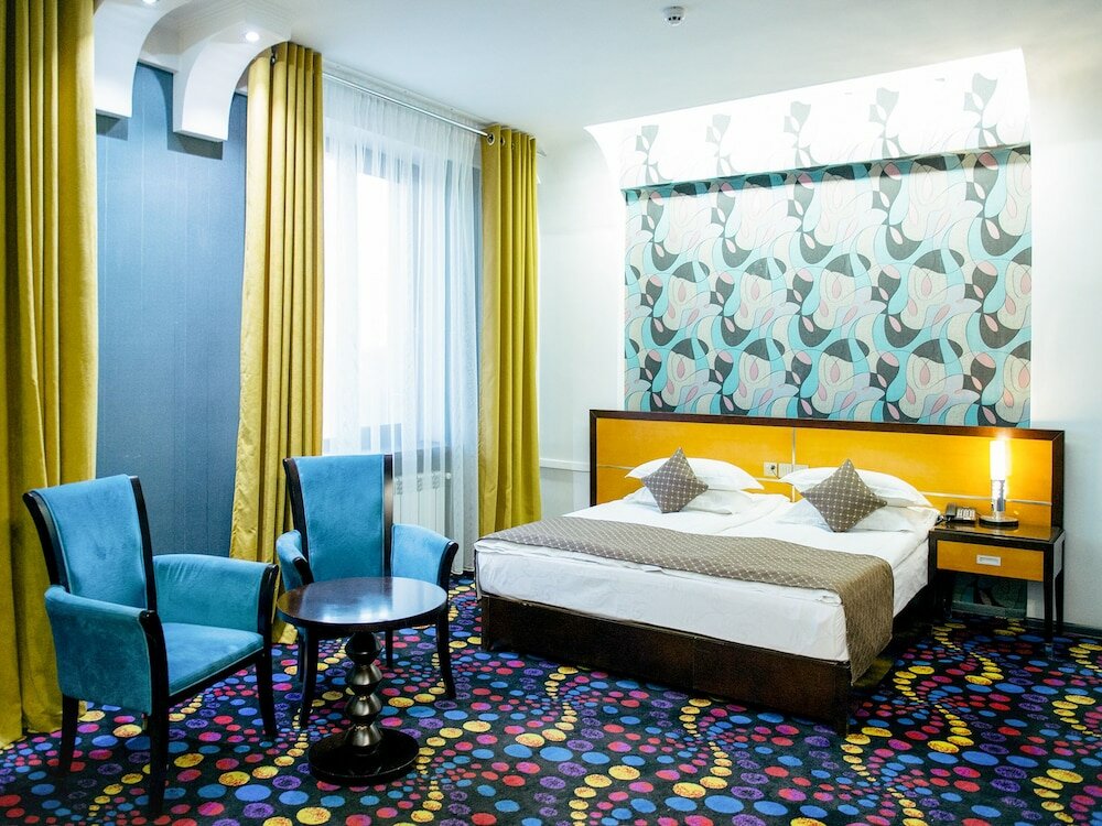 Фото Жибек Жолы