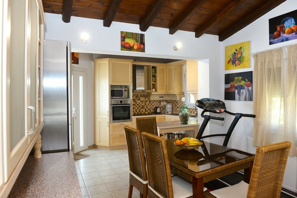 Фото Orestis Suites