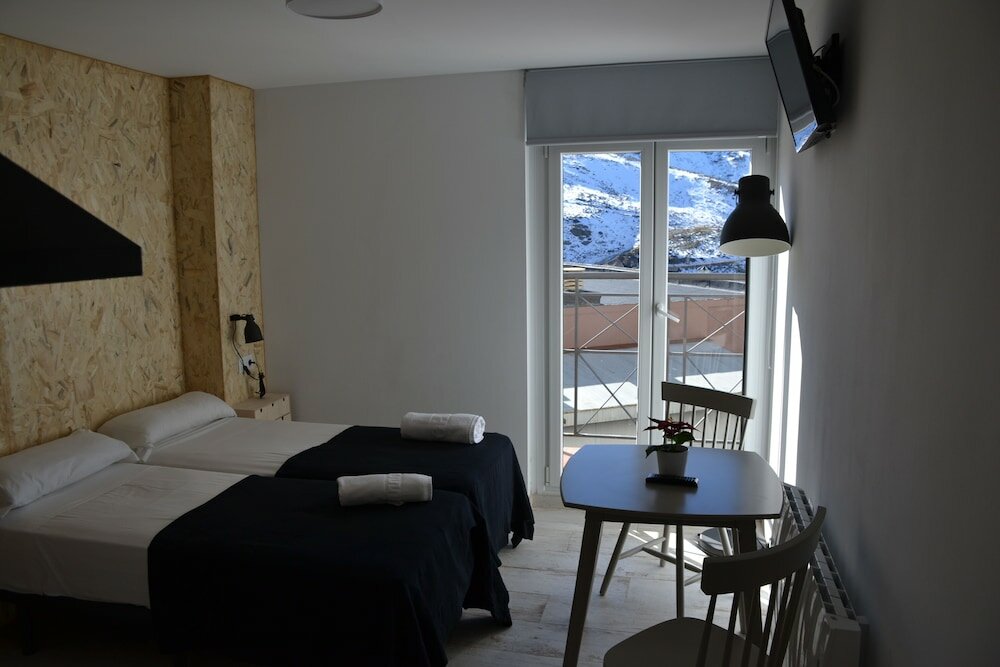 Фото Hotel Ghm Monachil