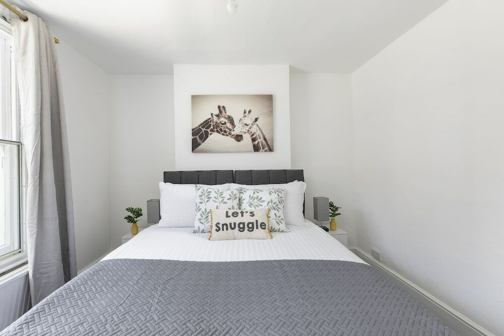 Фото Skyvillion East Finchley London 2bedroom