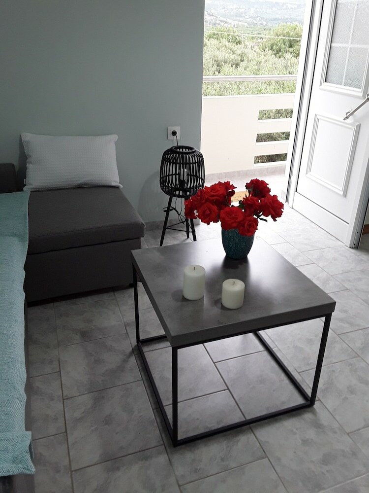 Фото Marianos Apartments