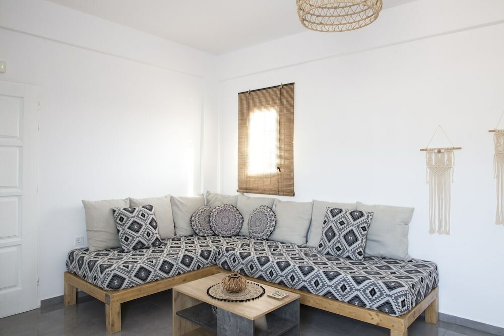 Фото Paros King Luxury Apartments