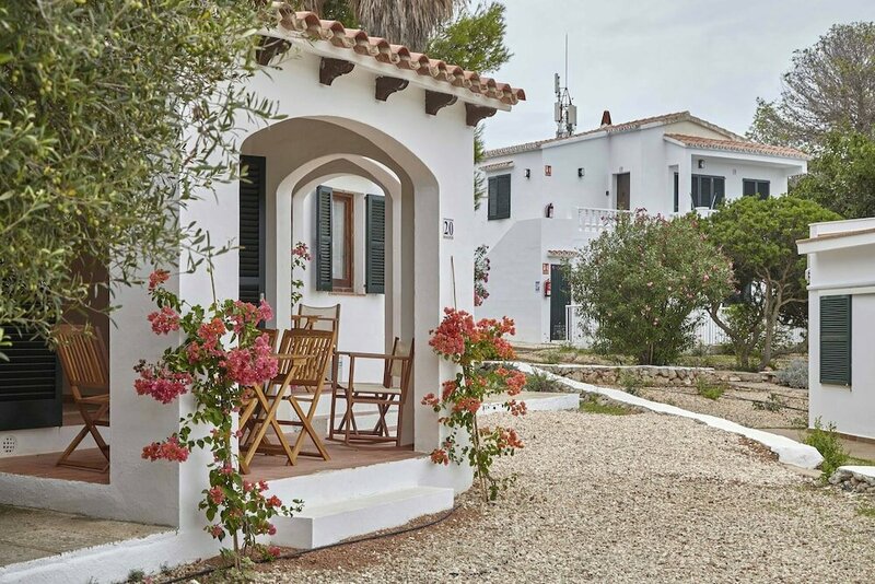 Гостиница Oasis Blanc Binibeca в Сан-Луисе