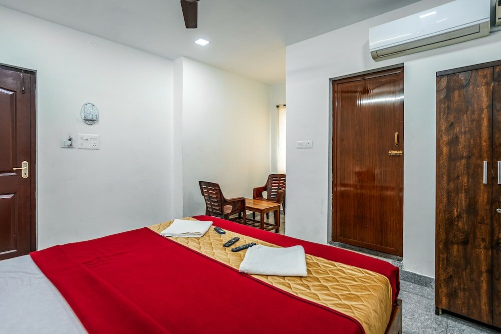 Фото French Park Inn