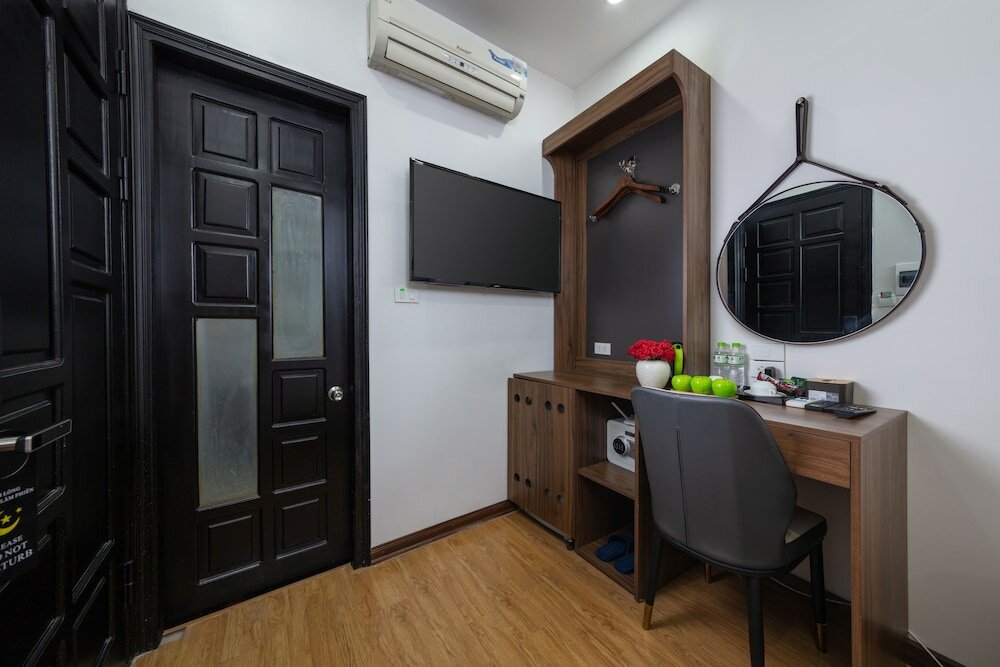 Фото Hanoi Liliane Hotel and Travel