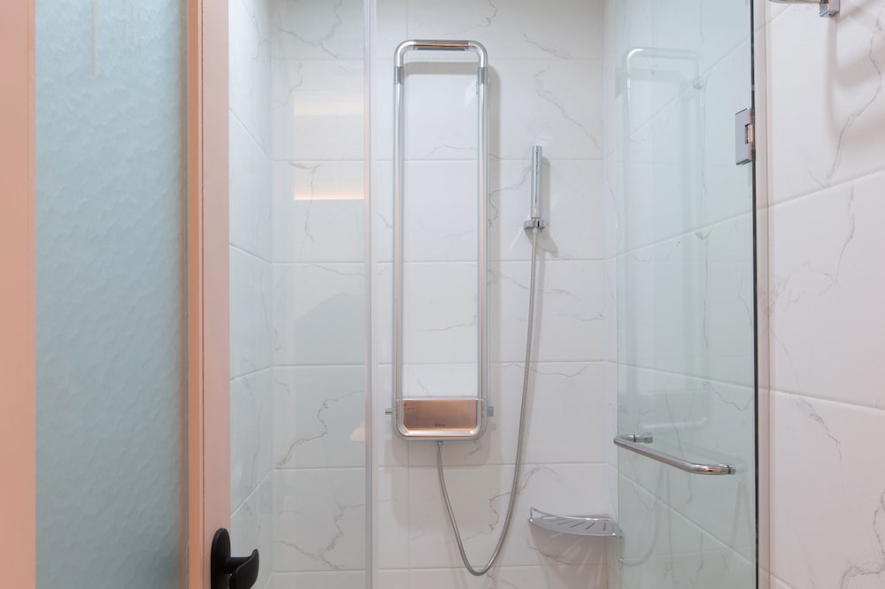 Фото Brosis Hotel