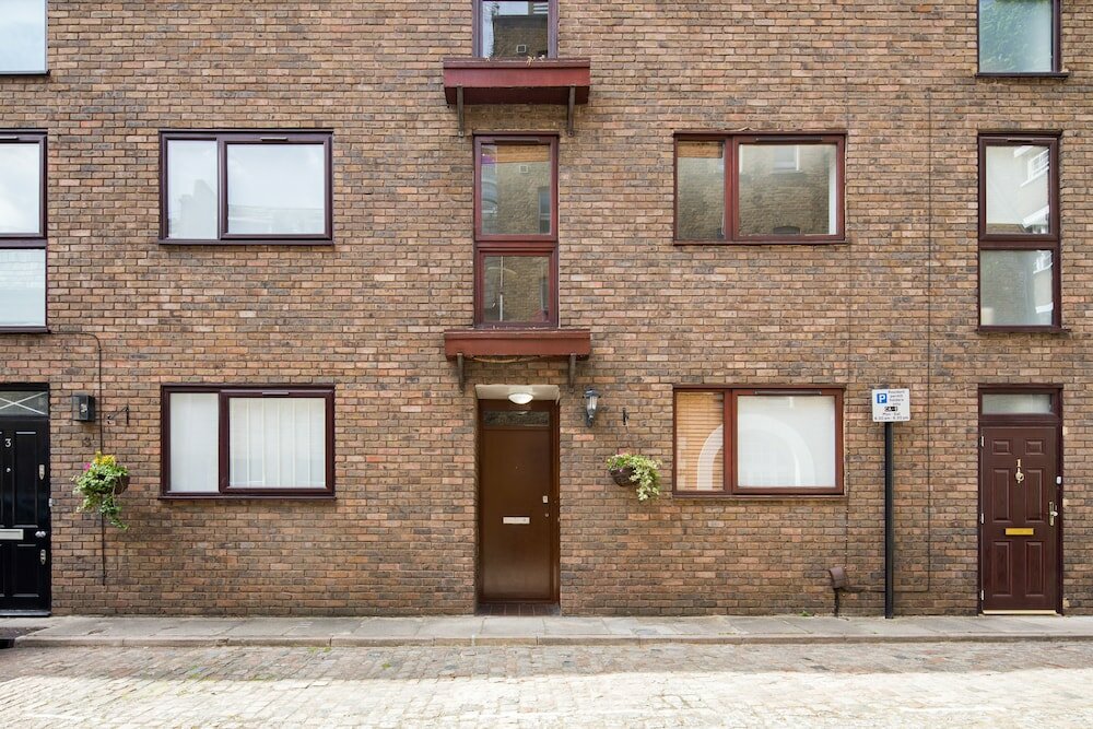Фото Richardsons Mews by Lime Street